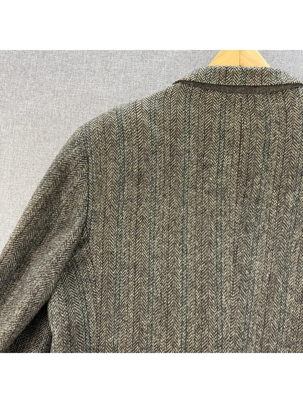 Vintage New England Collection Wool Tweed Herringbone Blazer USA 44R Sport Coat